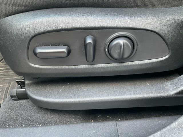 Used 2020 GMC Terrain SLE w/ Driver Convenience Package image 23