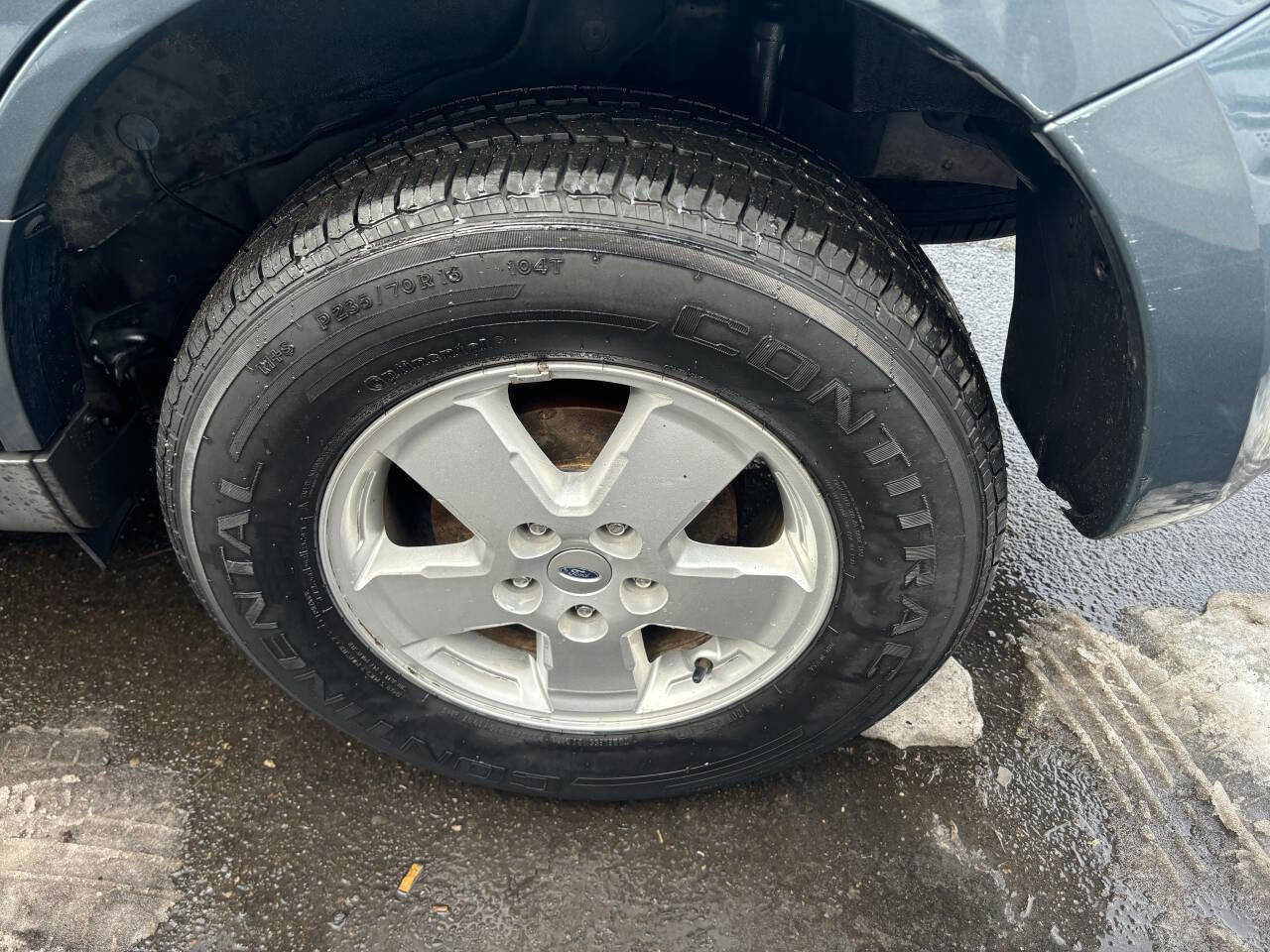 Used 2011 Ford Escape XLT image 12