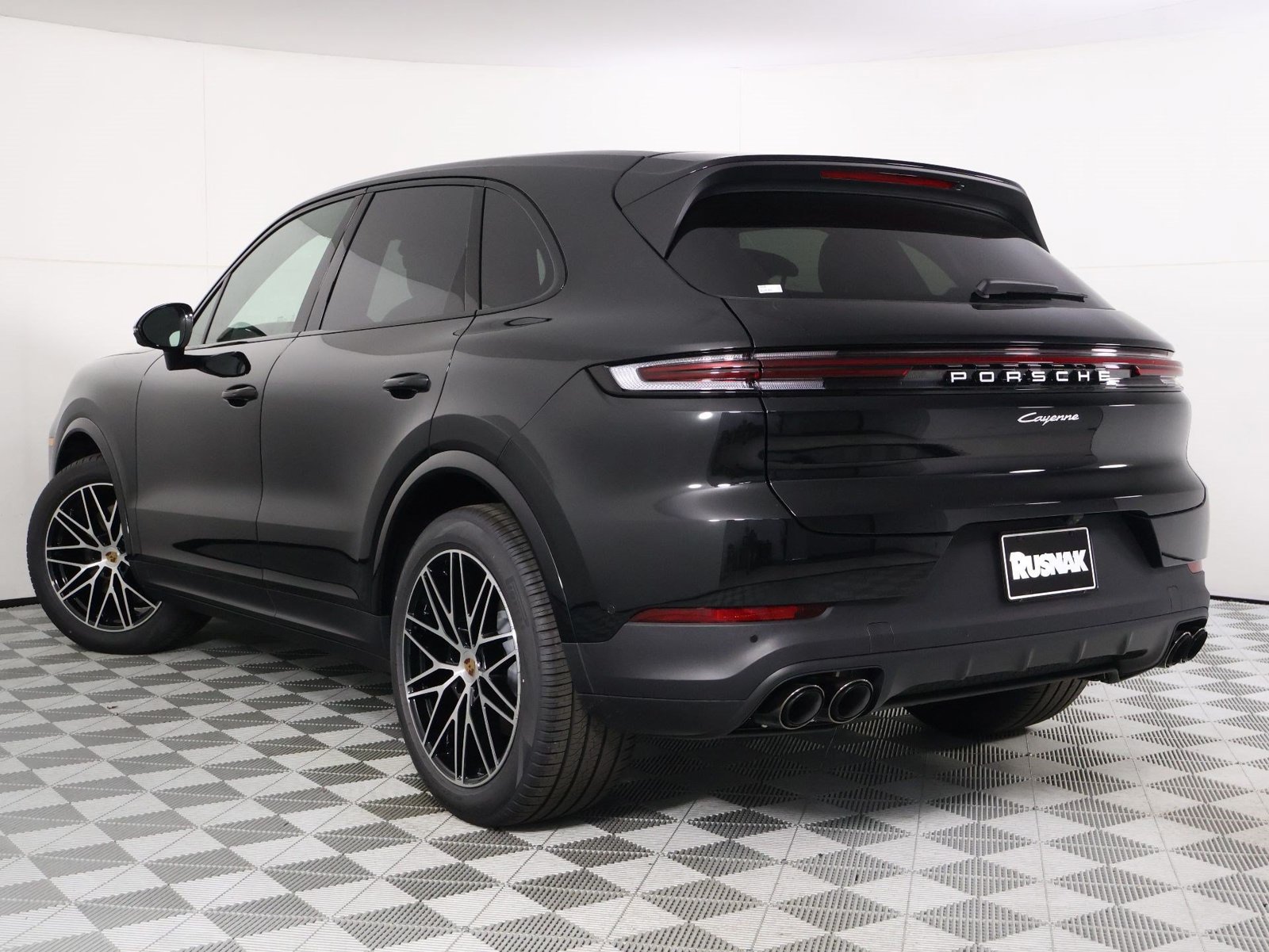 New 2026 Porsche Cayenne AWD/4WD image 3
