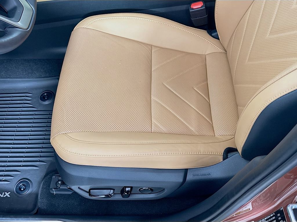 Certified 2025 Lexus NX 350 AWD w/ Accessory Package (2T) image 20