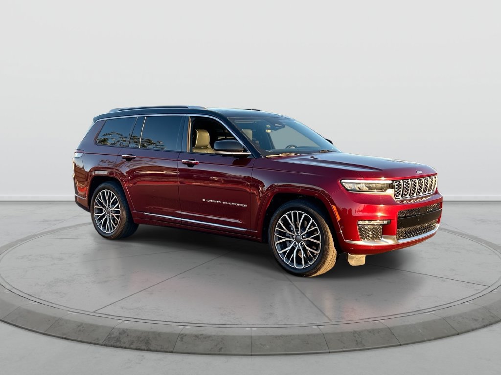 Used 2022 Jeep Grand Cherokee L Summit AWD/4WD image 2