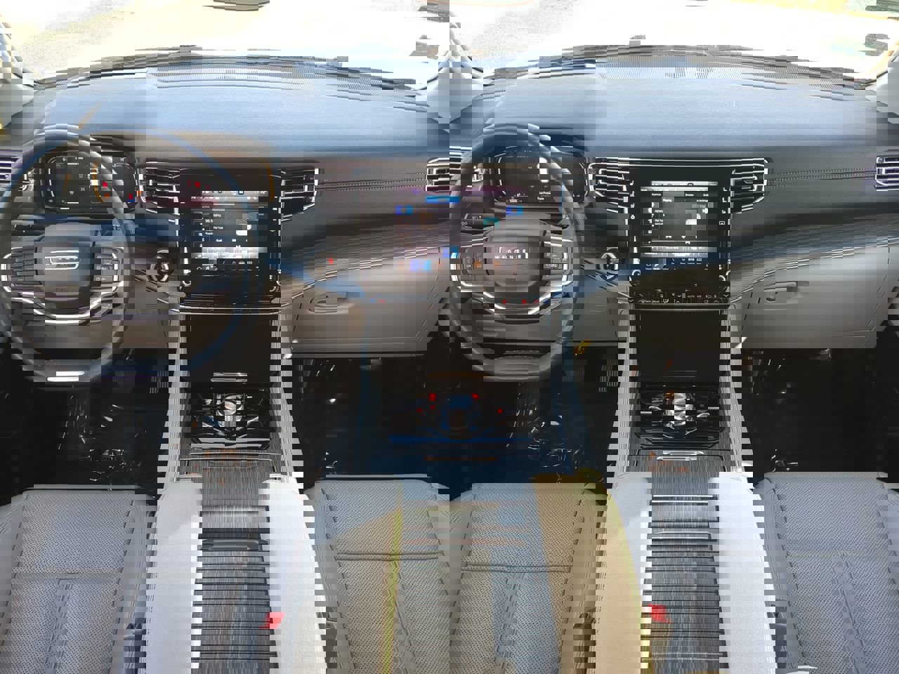 Used 2024 Jeep Wagoneer Series III image 15