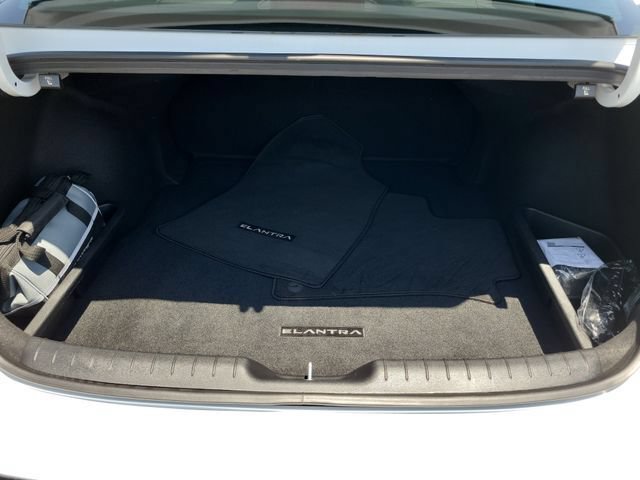 Certified 2026 Hyundai Elantra Sport w/ Cargo Package FWD image 26