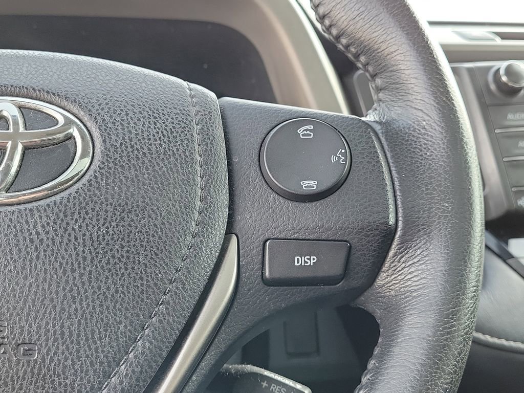 Used 2015 Toyota RAV4 Limited image 26