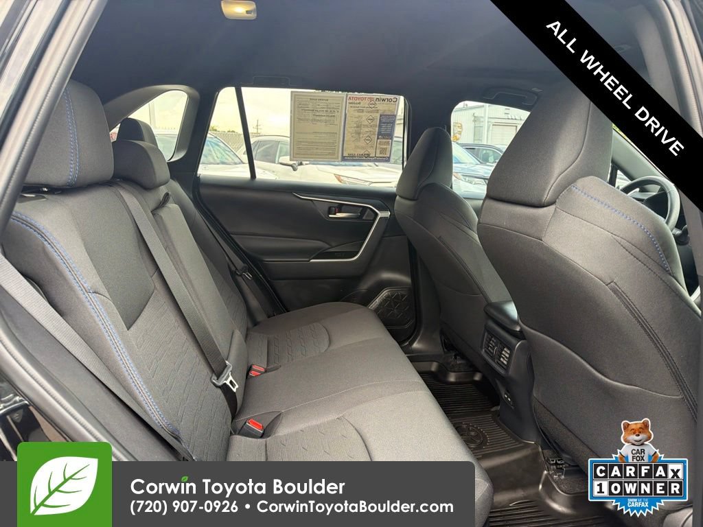 Used 2024 Toyota RAV4 SE w/ Convenience Package AWD/4WD image 15