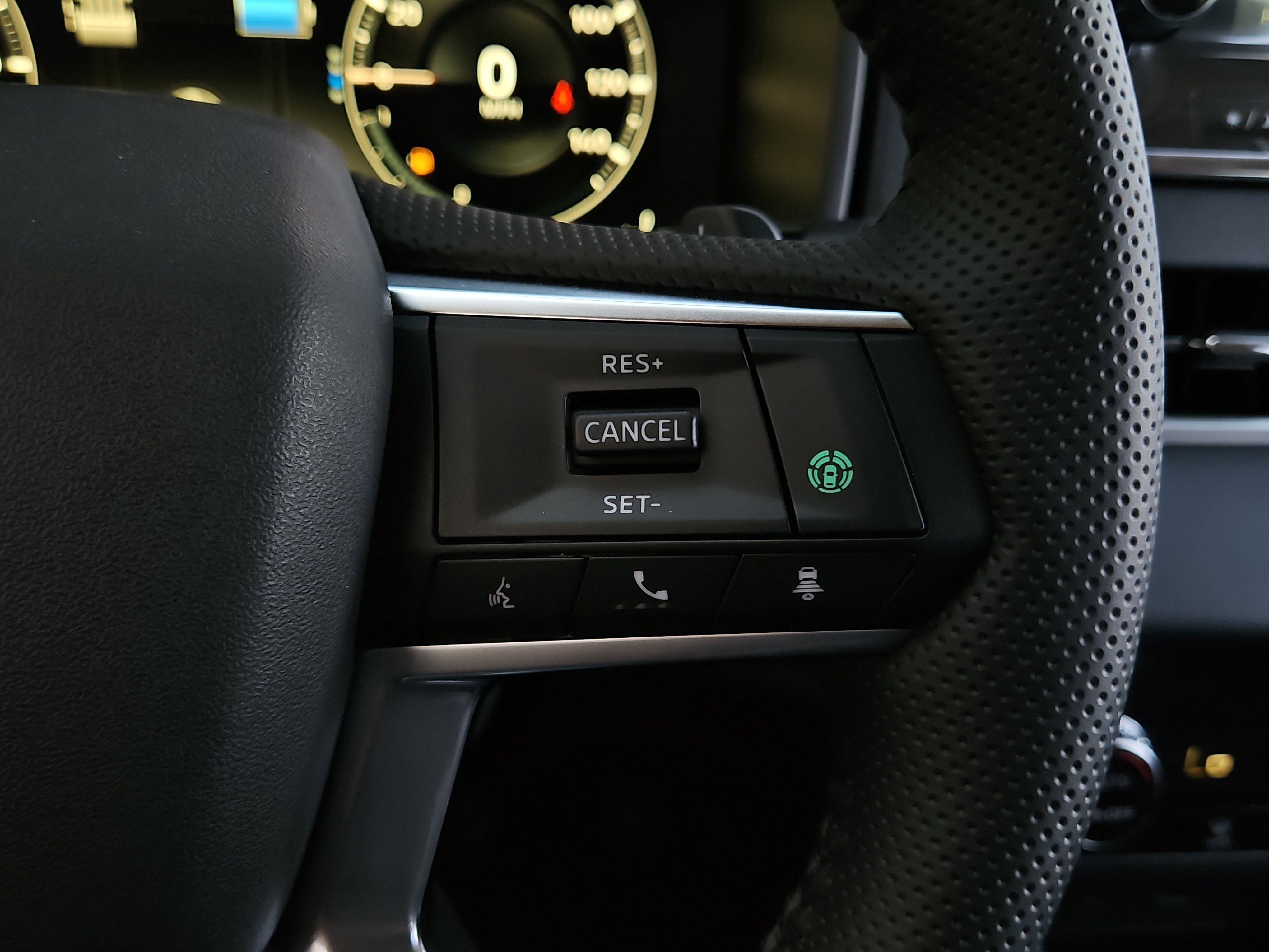New 2025 Mitsubishi Outlander SE image 10