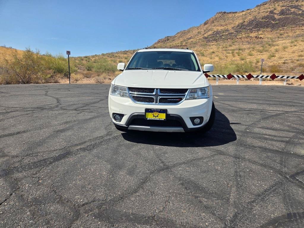 Used 2015 Dodge Journey SXT w/ Flexible Seating Group FWD image 2