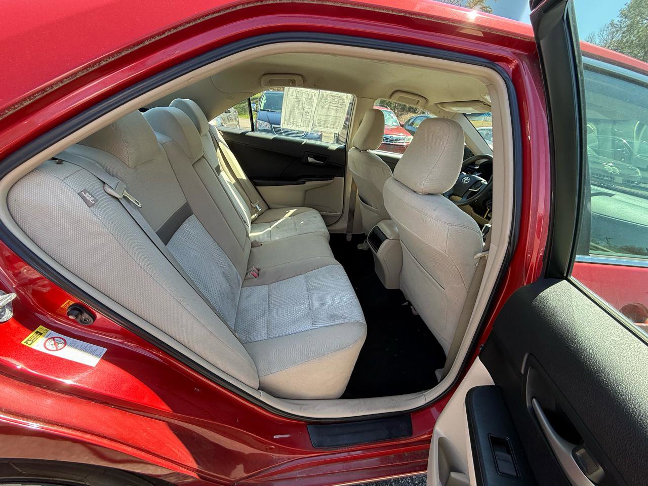 Used 2012 Toyota Camry LE image 18
