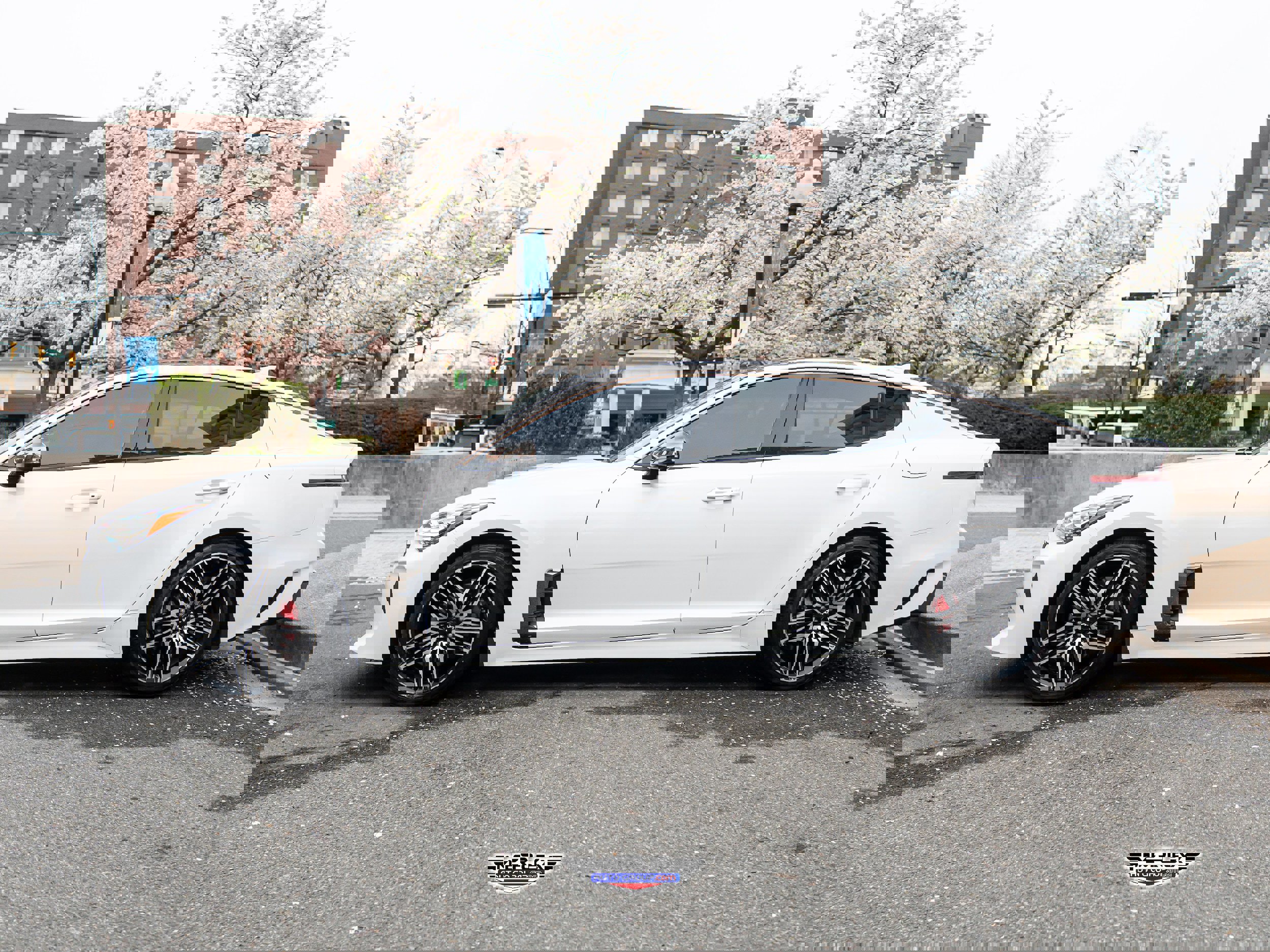Used 2022 Kia Stinger GT2 image 4