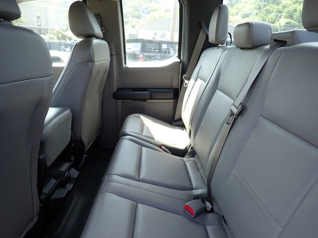 Used 2015 Ford F150 XL w/ Equipment Group 101A Mid AWD/4WD image 12