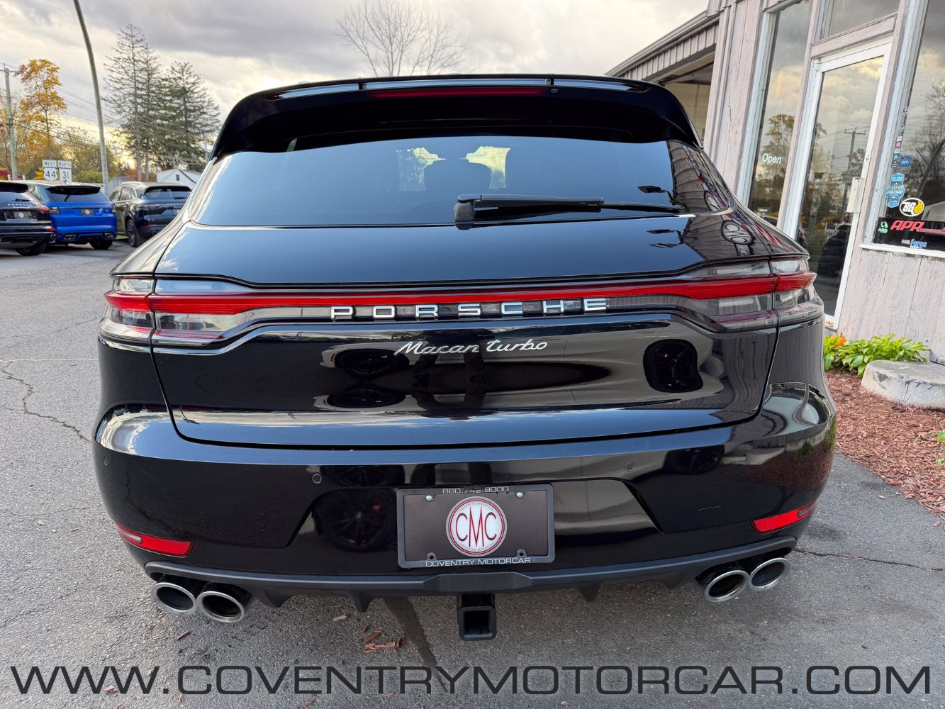 Used 2020 Porsche Macan Turbo image 6