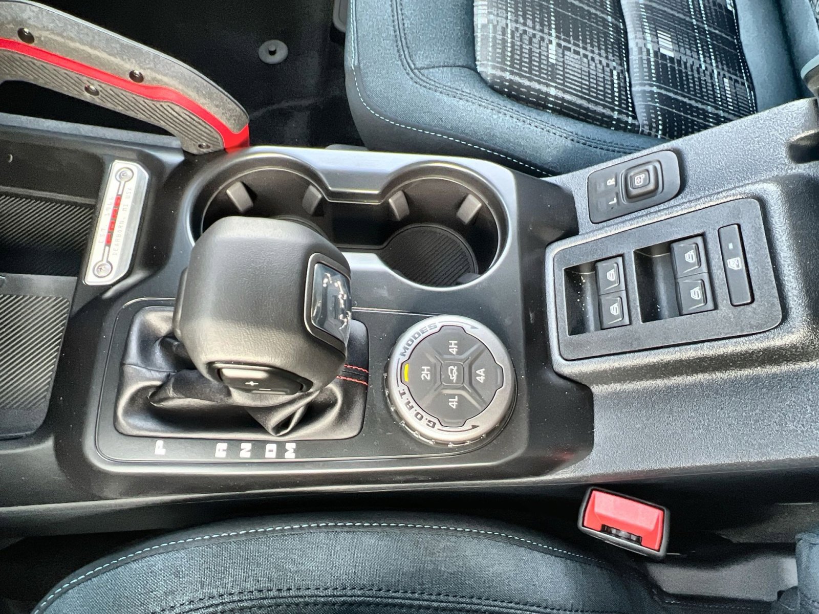 New 2025 Ford Bronco Heritage Edition image 22