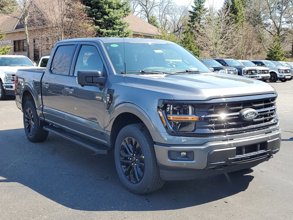 New 2026 Ford F150 XLT w/ Equipment Group 302A MID AWD/4WD image 3