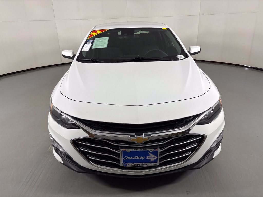 Used 2024 Chevrolet Malibu LT FWD image 3