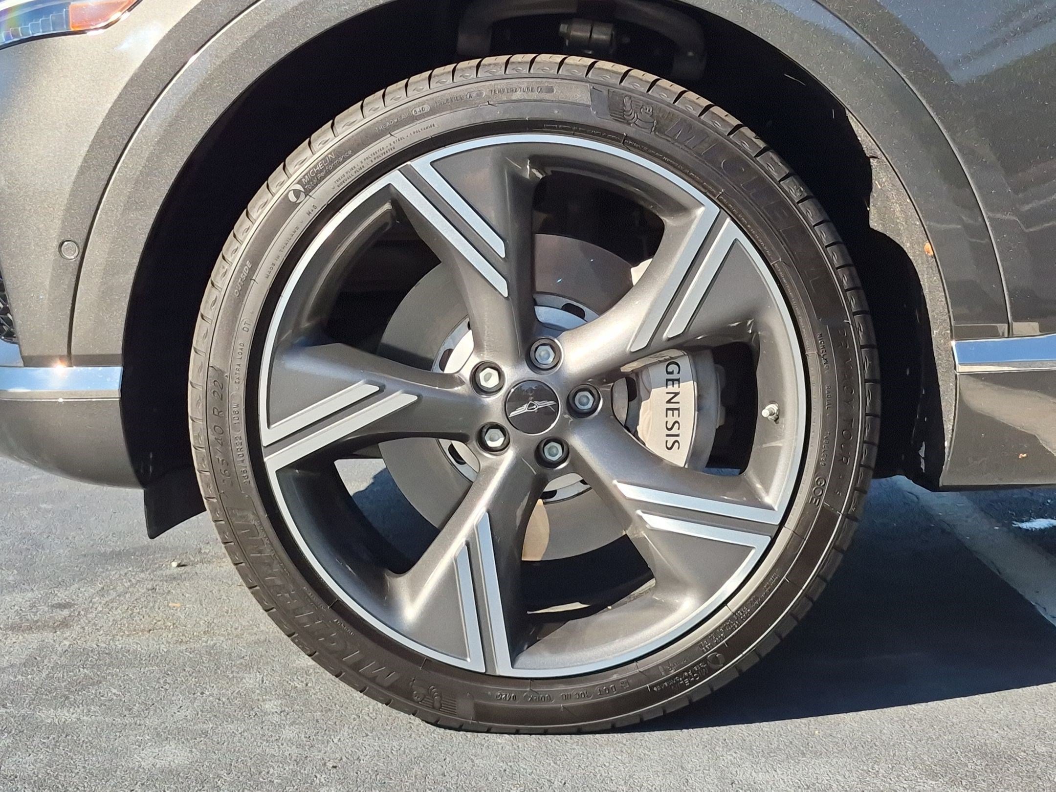 Used 2025 Genesis GV80 3.5T Prestige AWD/4WD image 12