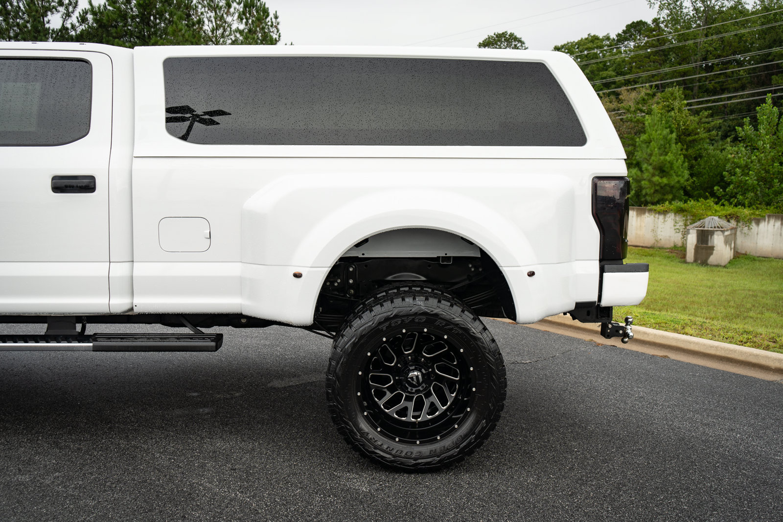 Used 2019 Ford F350 XLT AWD/4WD image 6