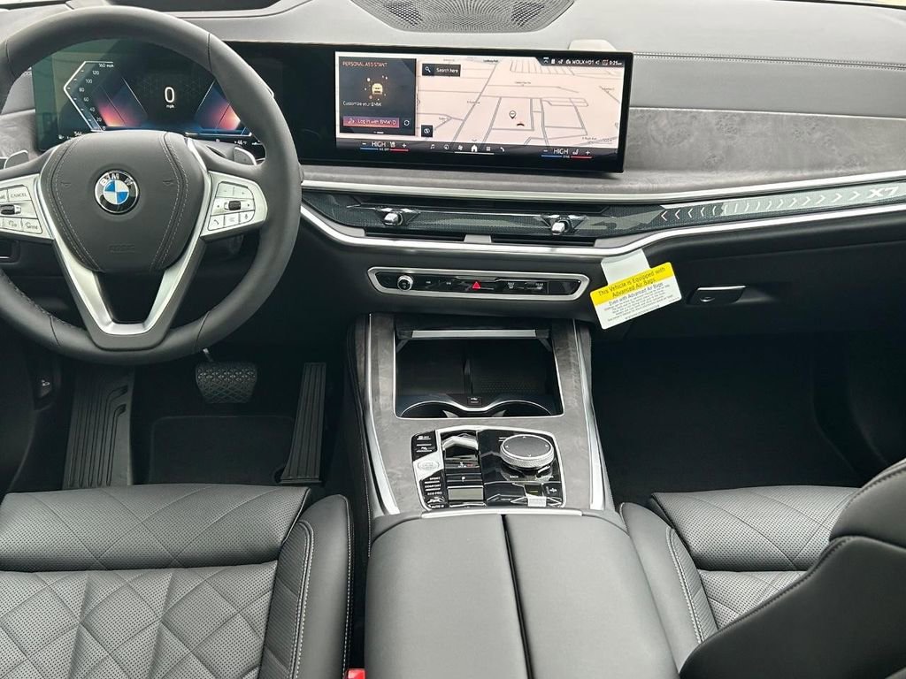 New 2025 BMW X7 xDrive40i image 6