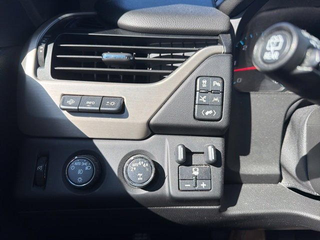 Used 2019 GMC Yukon Denali w/ Denali Ultimate Package image 10