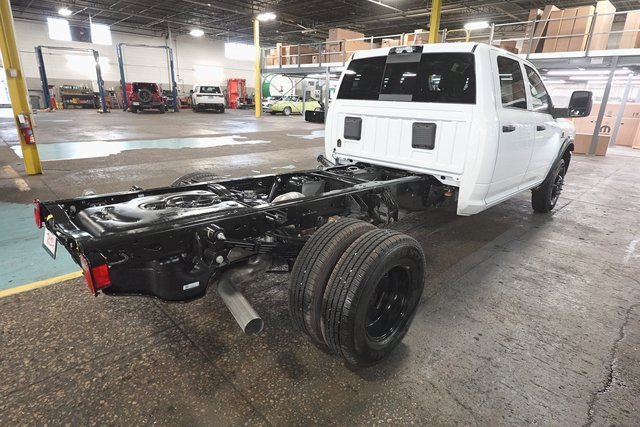 New 2026 RAM 3500 Tradesman image 9