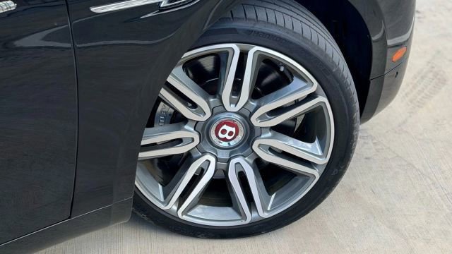 Used 2016 Bentley Flying Spur V8 image 56