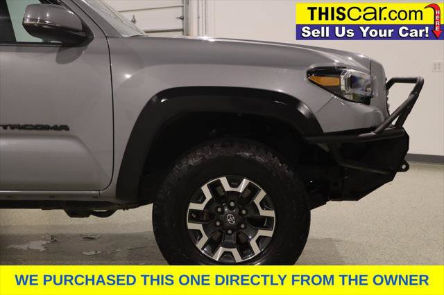 Used 2020 Toyota Tacoma TRD Off-Road w/ Technology Package AWD/4WD image 11
