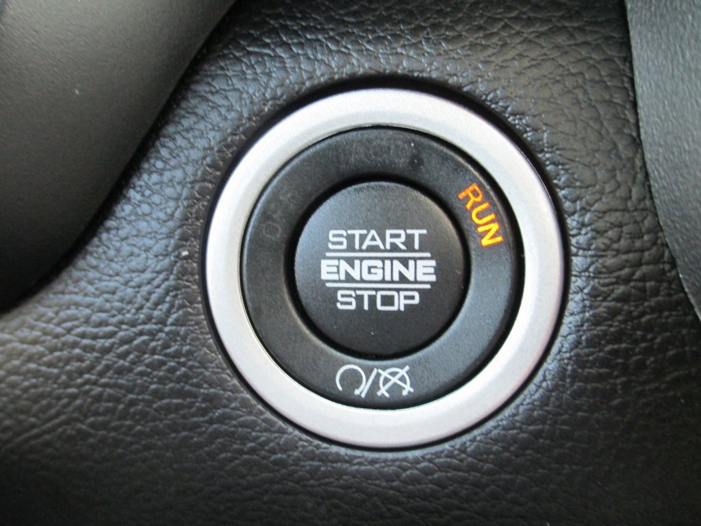 Used 2024 RAM 2500 Big Horn w/ Sport Appearance Package image 26