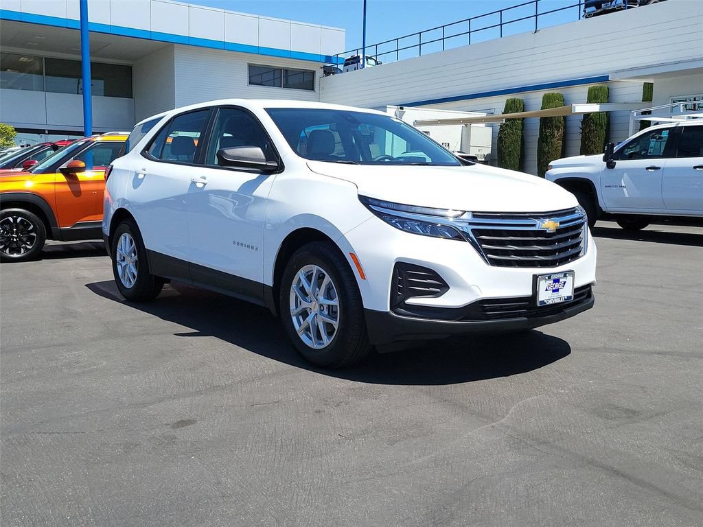 Used 2022 Chevrolet Equinox LS FWD image 26