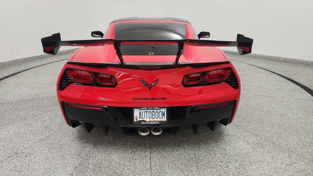Used 2016 Chevrolet Corvette Stingray Coupe w/ 2LT Preferred Equipment Group RWD image 15