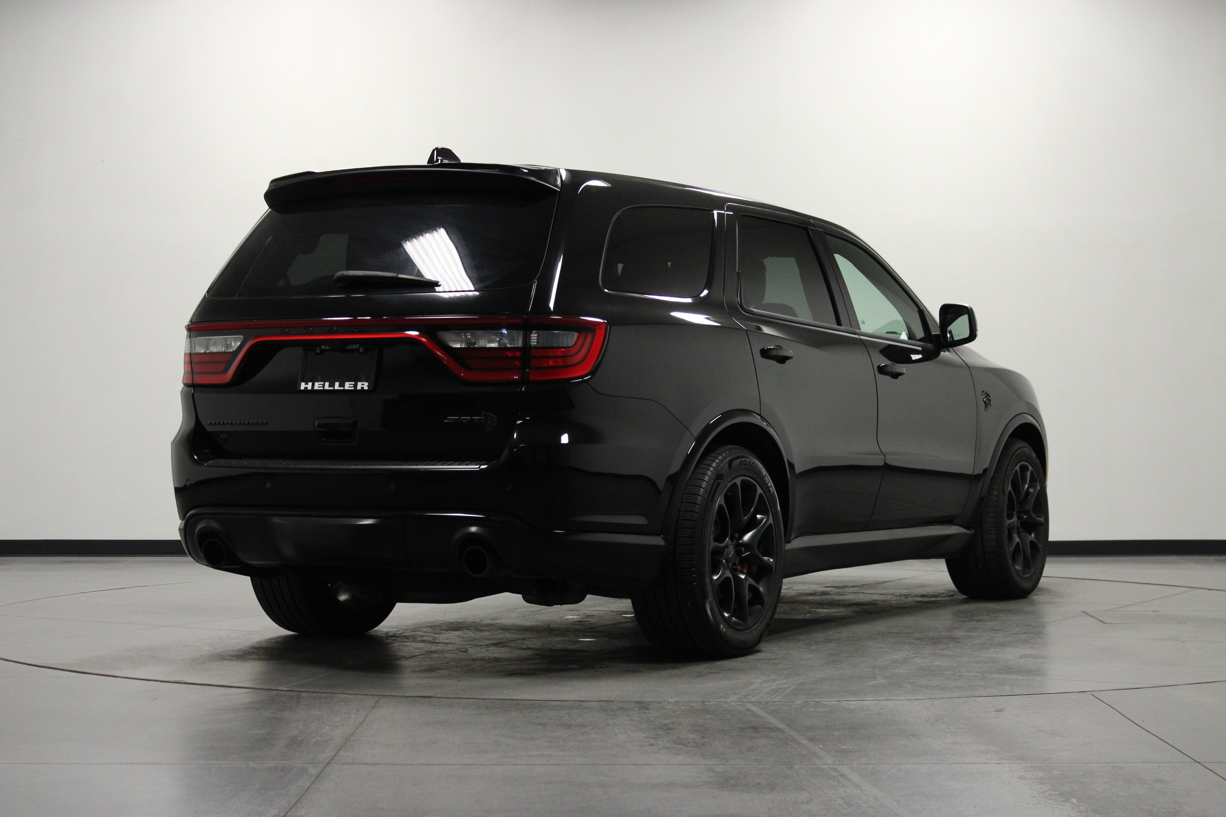 Used 2021 Dodge Durango SRT Hellcat w/ Trailer Tow Group IV AWD/4WD image 4
