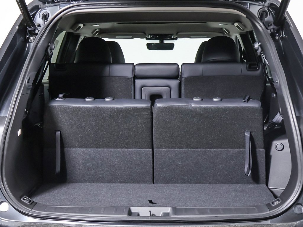 New 2025 Mitsubishi Outlander SE image 18