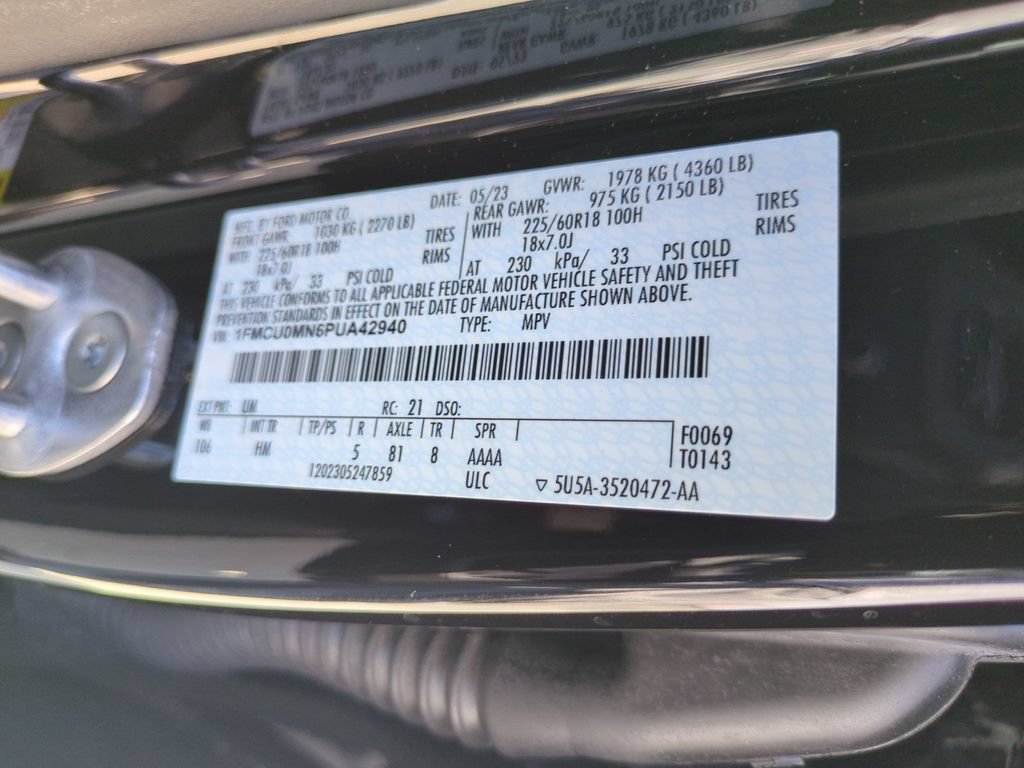 Used 2023 Ford Escape ST-Line w/ Tech Pack #1 FWD image 38