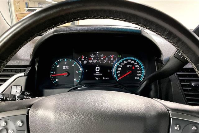 Used 2017 Chevrolet Suburban LT image 15