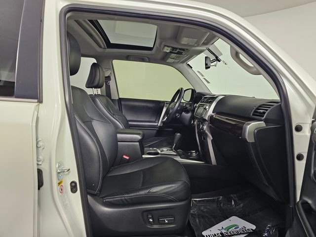 Used 2016 Toyota 4Runner Limited image 11