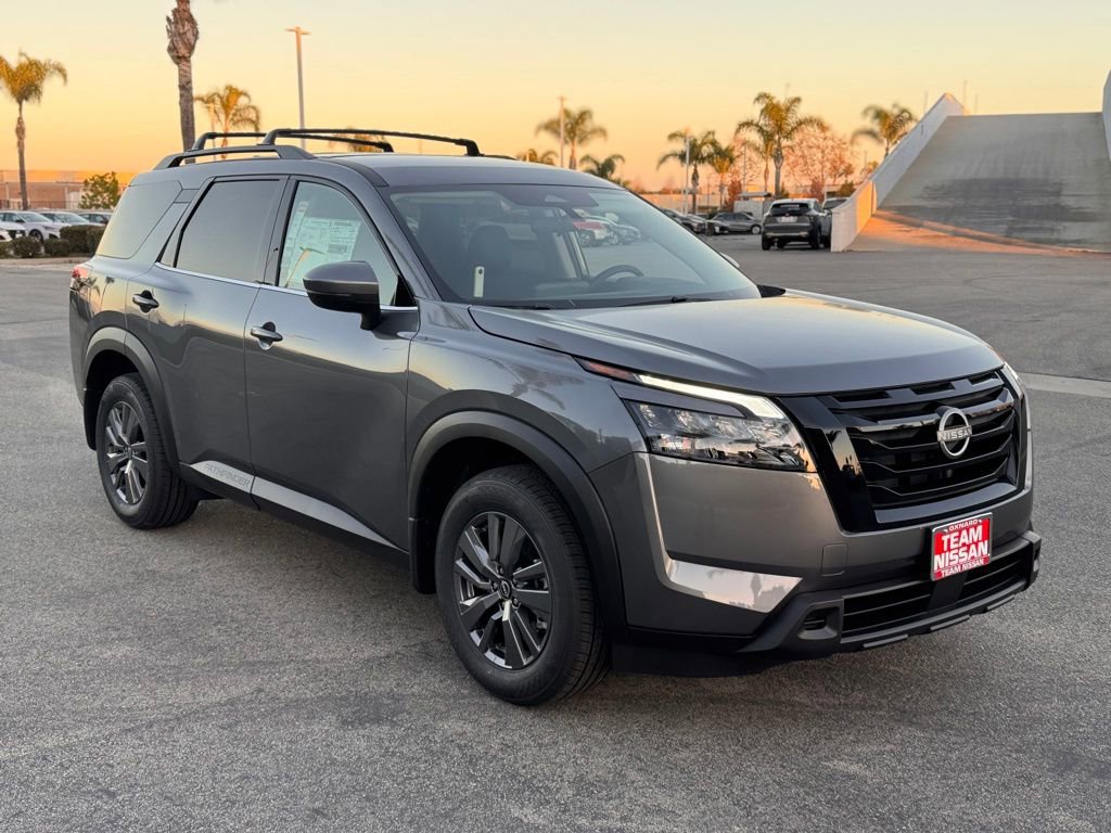 New 2025 Nissan Pathfinder SV video 2