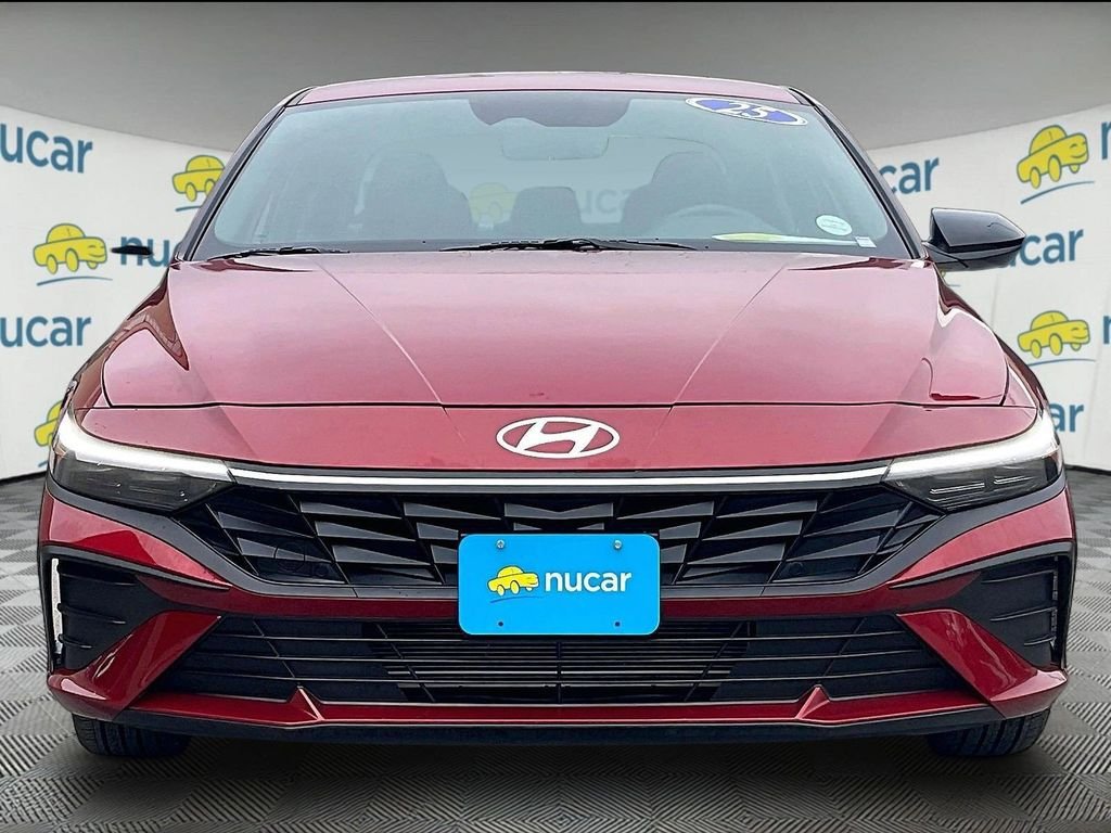 Certified 2025 Hyundai Elantra Sport FWD image 2
