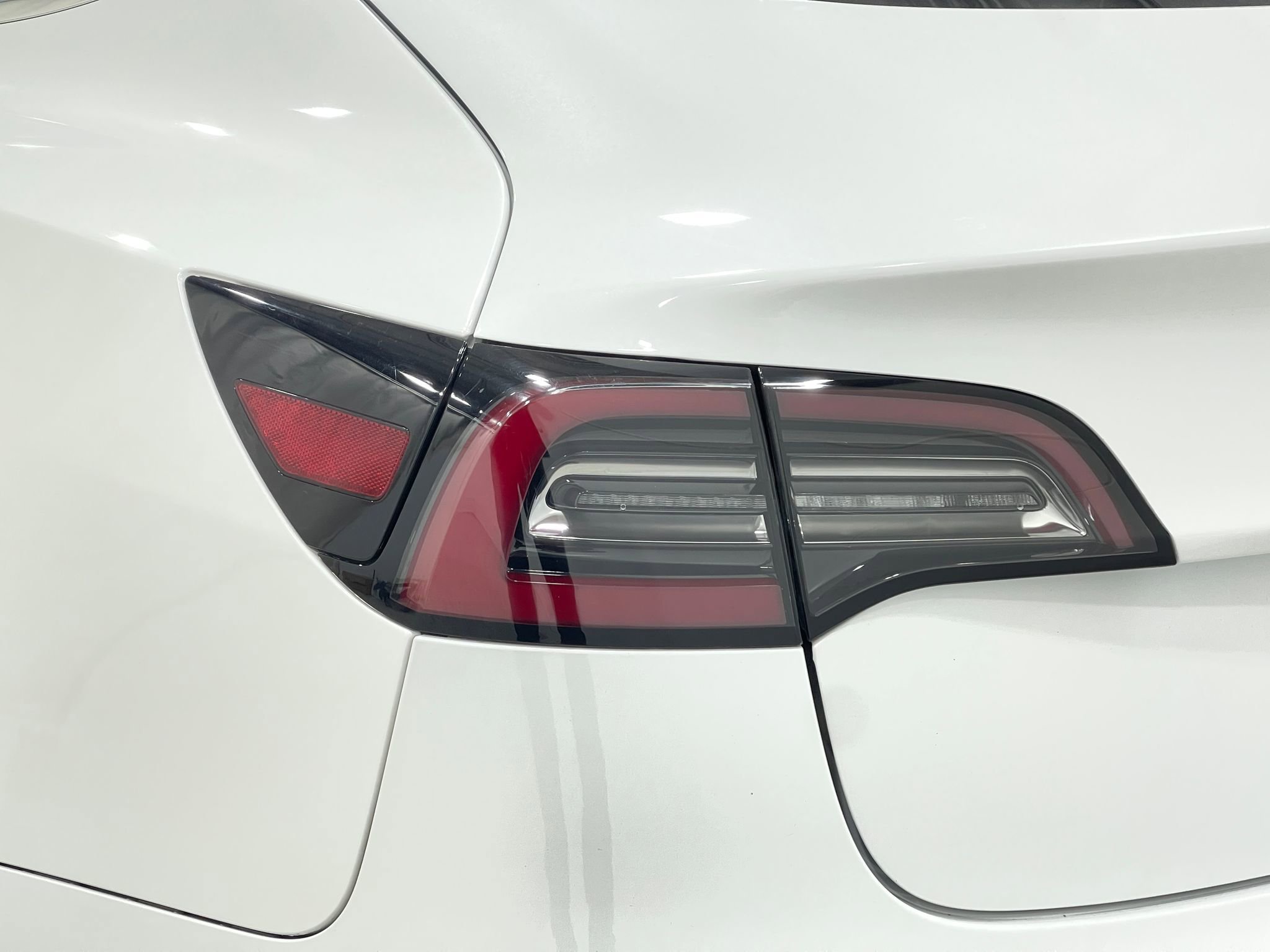 Used 2020 Tesla Model 3 image 31
