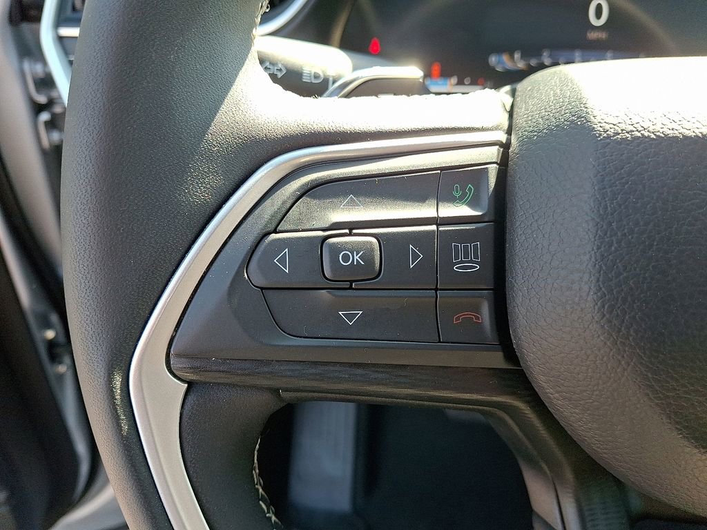Certified 2024 Jeep Grand Cherokee Altitude AWD/4WD image 21