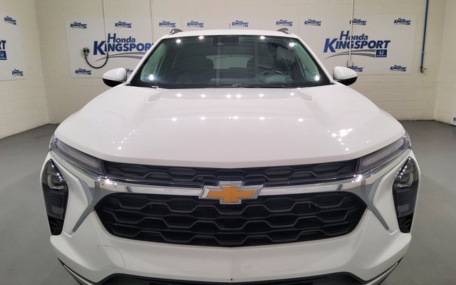 Used 2024 Chevrolet Trax LT image 9