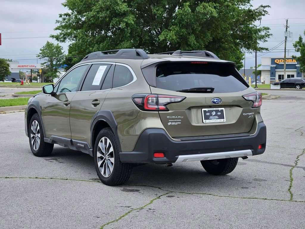 Used 2024 Subaru Outback Limited XT AWD/4WD image 3