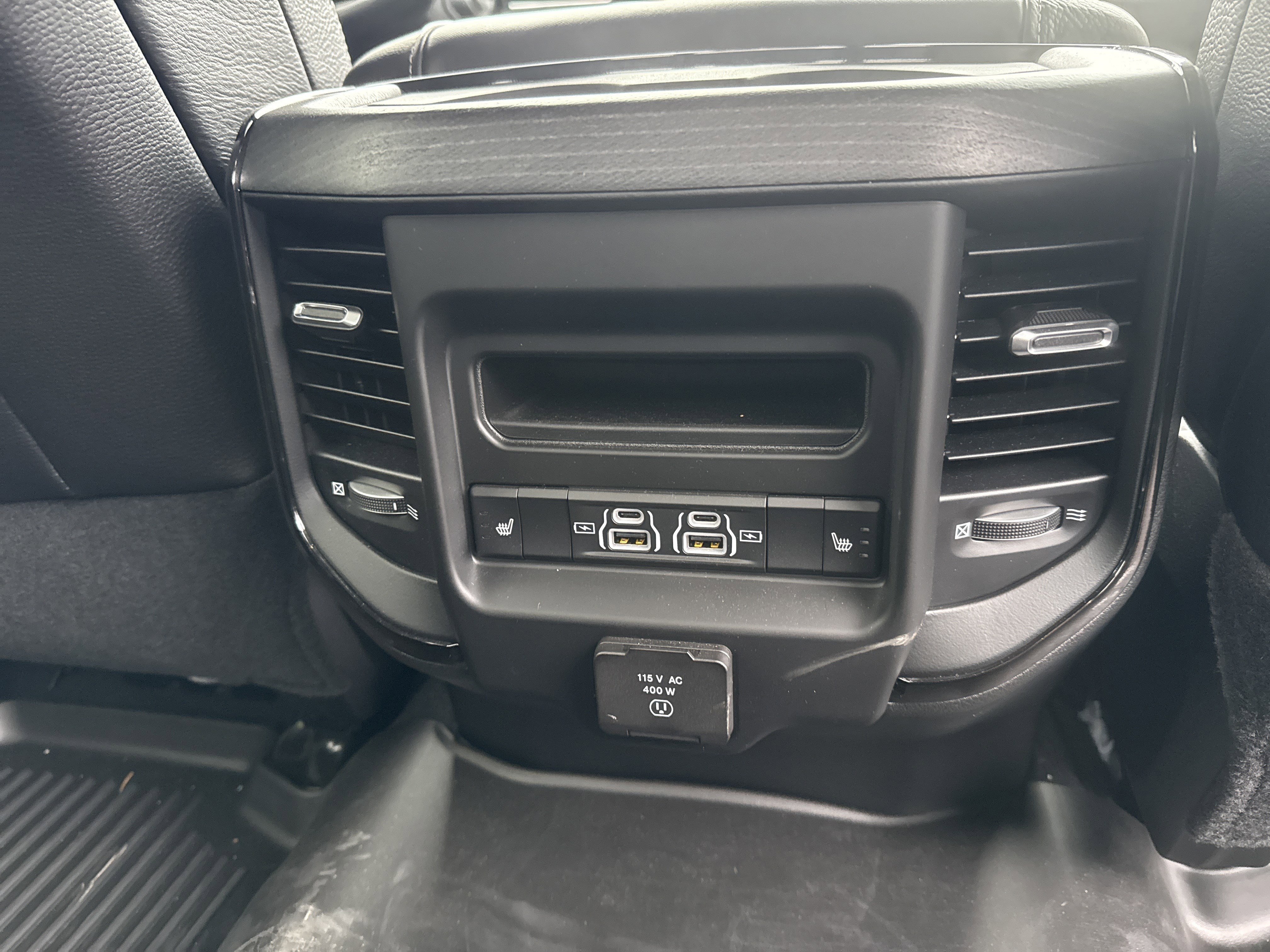 Used 2023 RAM 2500 Limited image 15