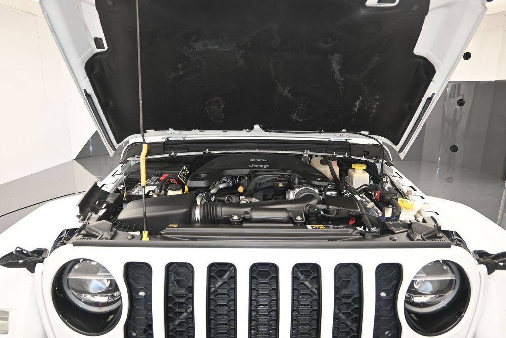 Used 2021 Jeep Gladiator Overland AWD/4WD image 28