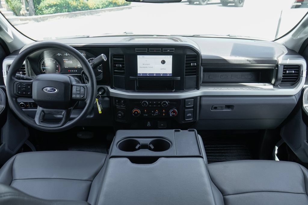 Used 2024 Ford F450 XL w/ XL Chrome Package RWD image 17