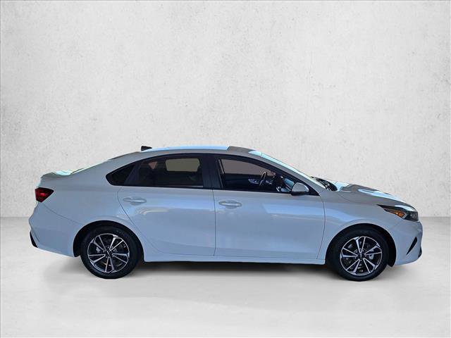 Used 2022 Kia Forte LXS w/ LXS Technology Package FWD video 4
