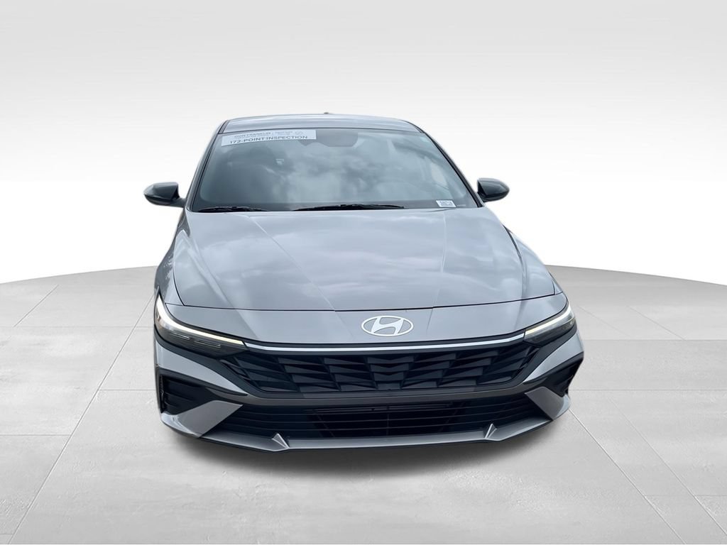 Used 2025 Hyundai Elantra Sport w/ Cargo Package FWD video 3