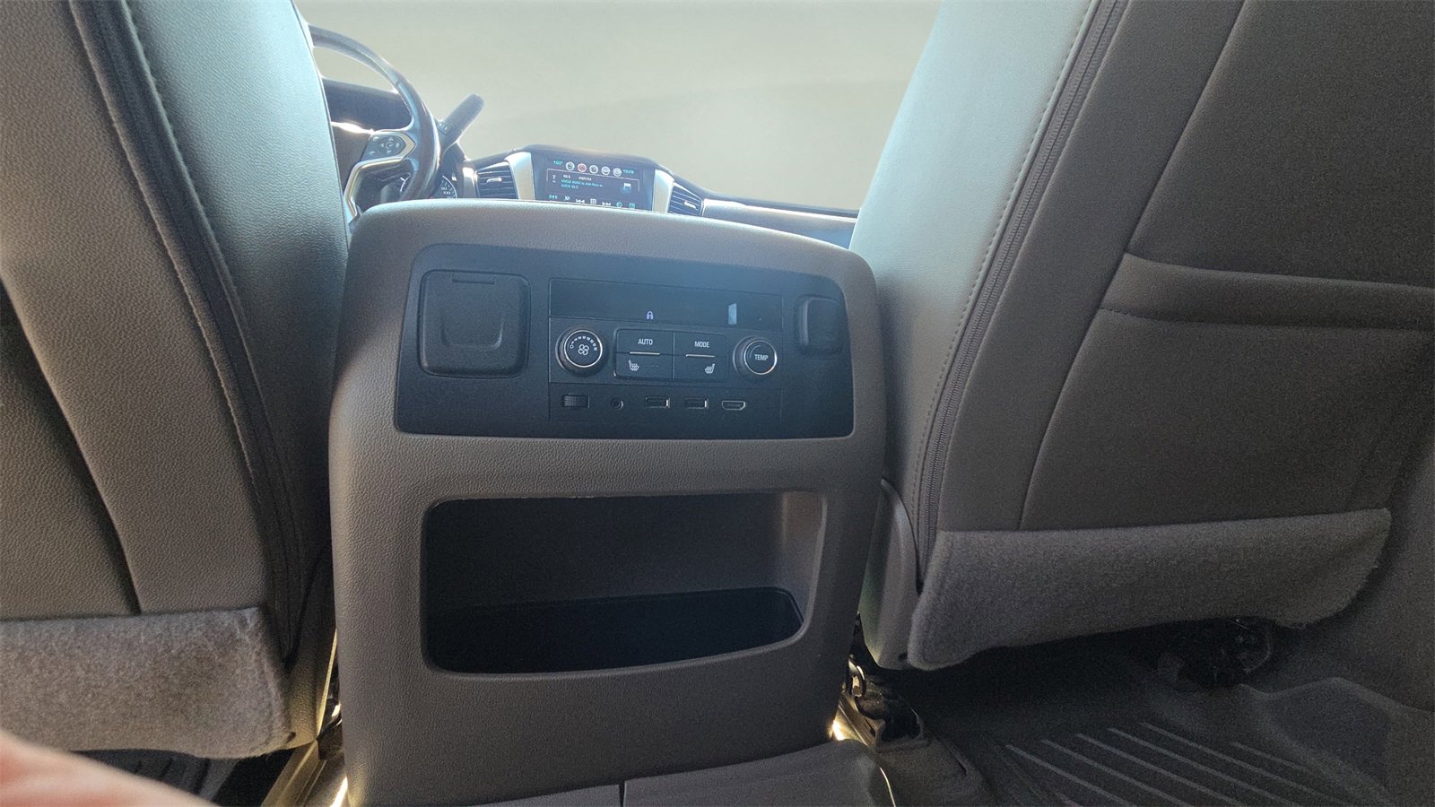 Used 2019 Chevrolet Tahoe Premier image 23