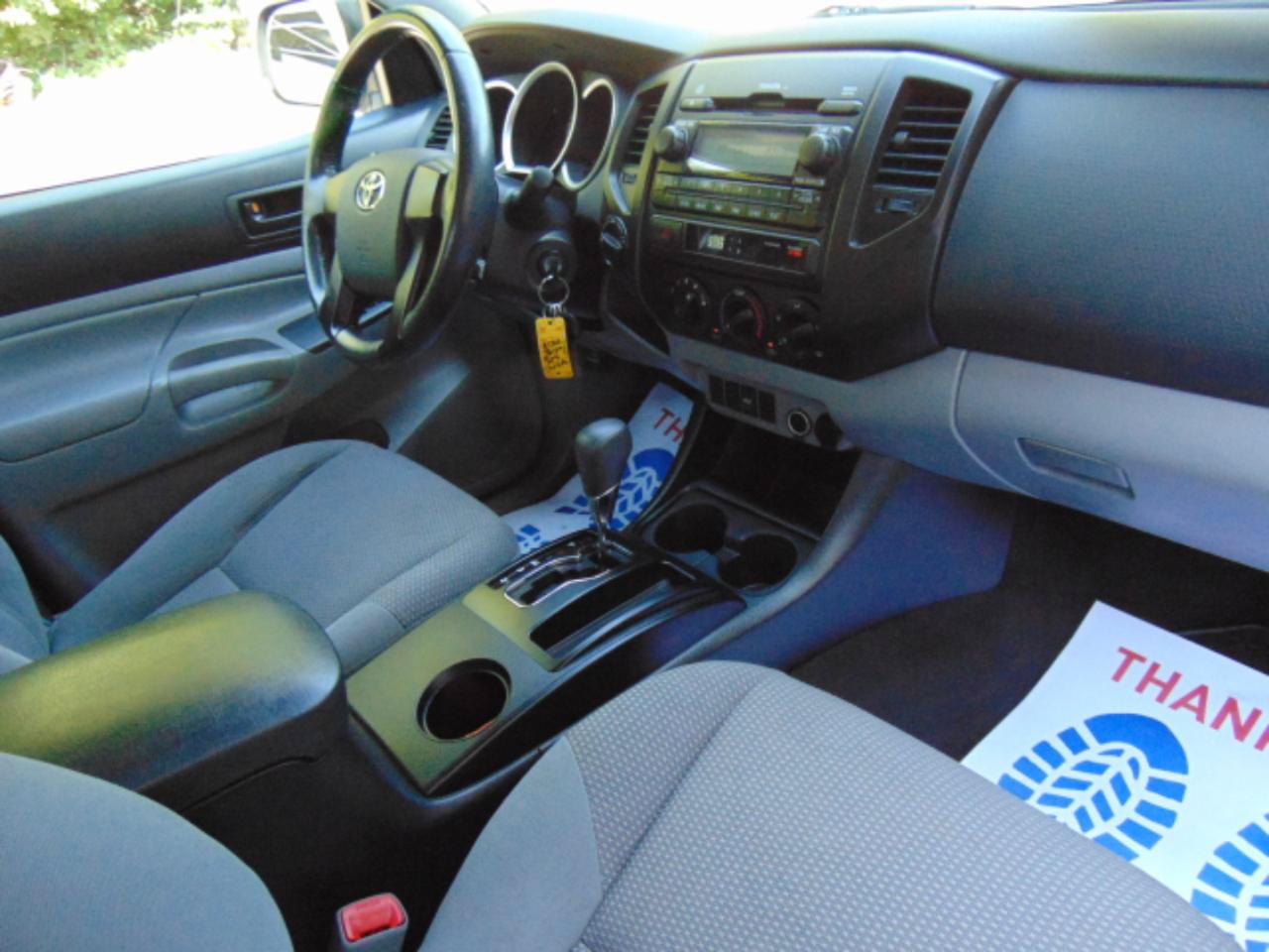 Used 2012 Toyota Tacoma 4x4 Access Cab V6 w/ Convenience Pkg image 16