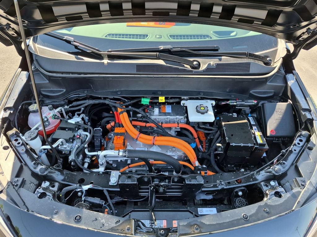 New 2027 Chevrolet Bolt RS w/ Technology Package FWD image 28