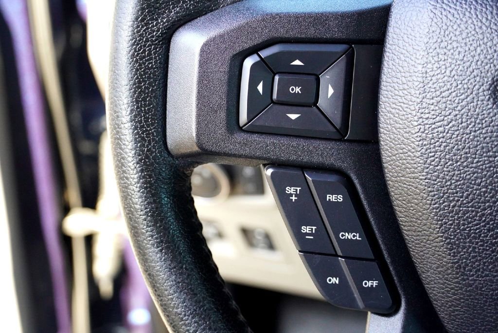 Used 2015 Ford F150 XLT w/ Equipment Group 302A Luxury image 22