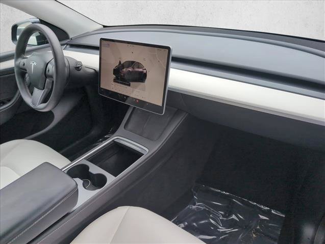 Used 2024 Tesla Model Y Long Range AWD/4WD image 27
