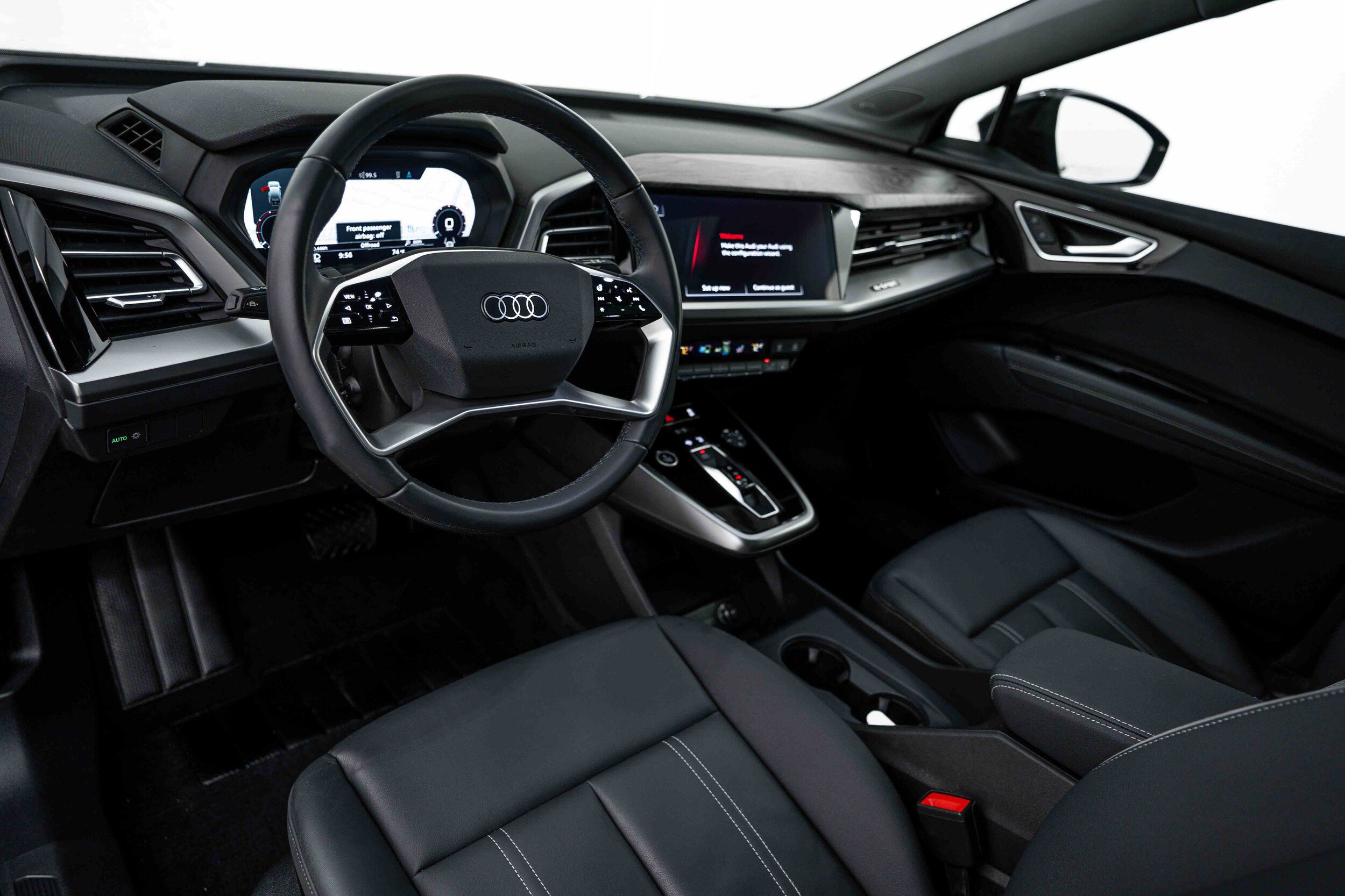 Certified 2023 Audi Q4 e-tron Premium Plus w/ Premium Plus AWD/4WD image 10